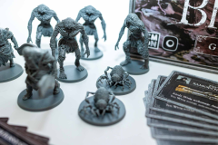 Gra Planszowa Bloodborne: Krwawy Księżyc: figurki