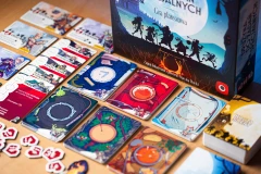 Gra Planszowa Drużyna do Zadań Specjalnych + kafelki i Mapa